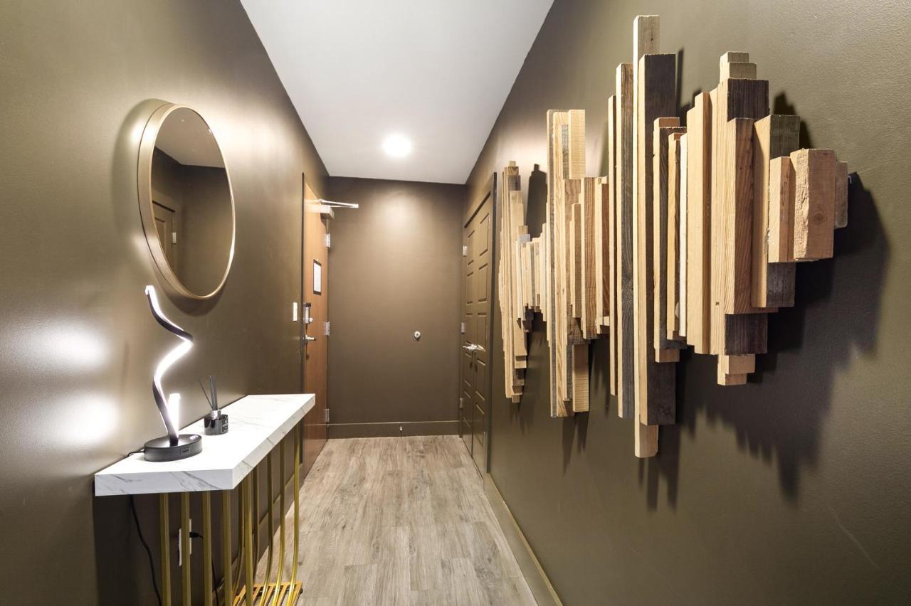 Luxury 2-Bedroom Condo Steps Away From The French Quarter Nowy Orlean Zewnętrze zdjęcie