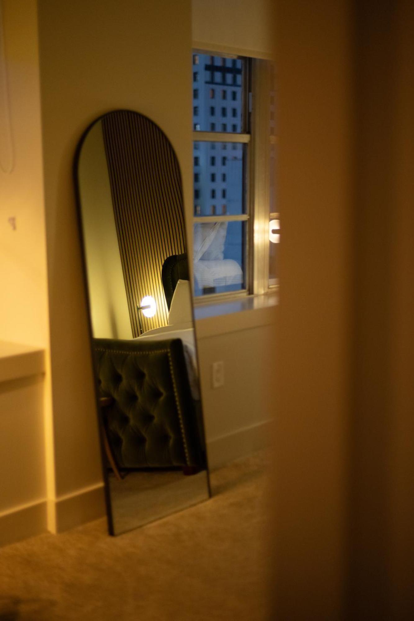 Luxury 2-Bedroom Condo Steps Away From The French Quarter Nowy Orlean Zewnętrze zdjęcie
