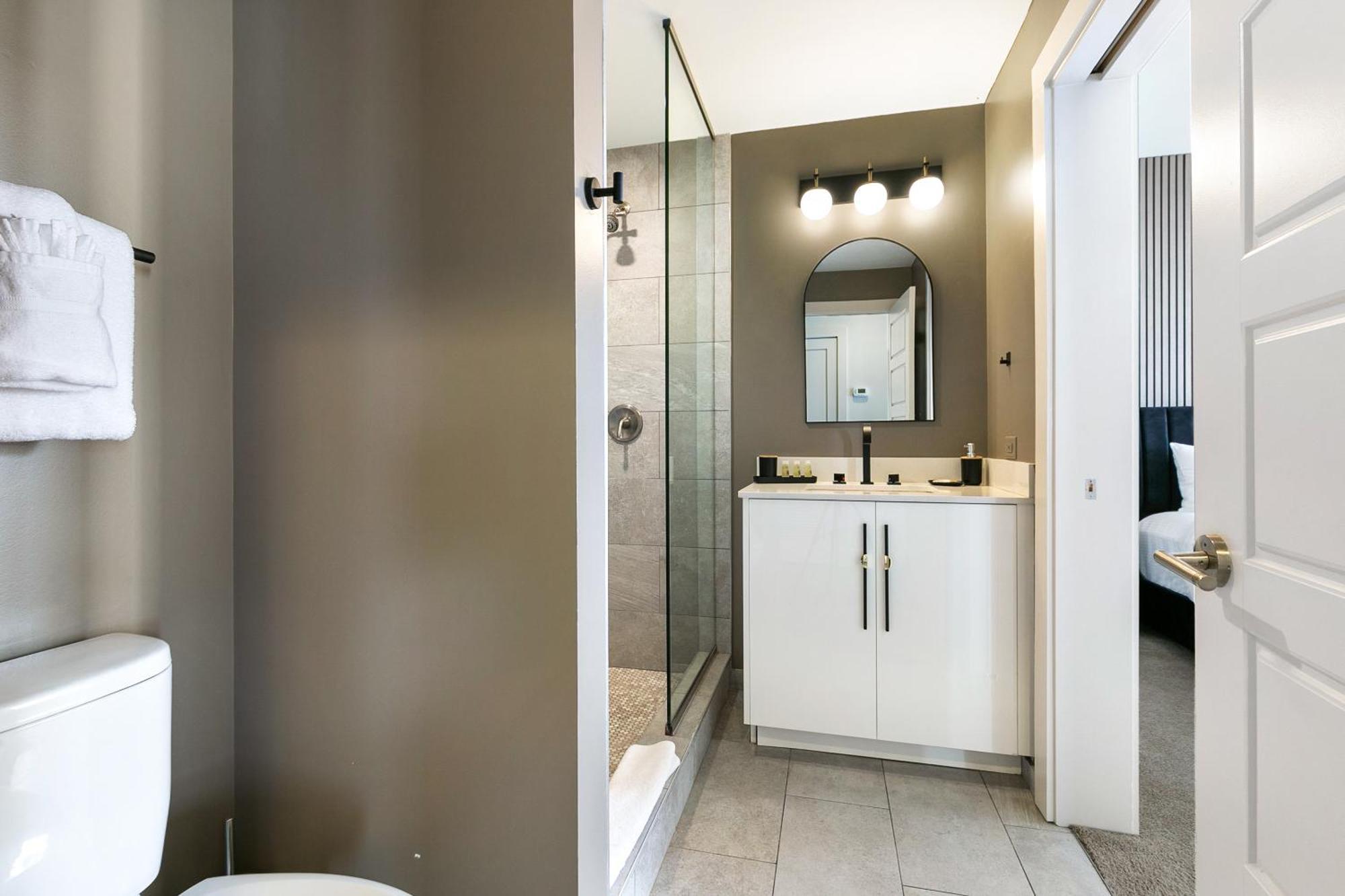 Luxury 2-Bedroom Condo Steps Away From The French Quarter Nowy Orlean Zewnętrze zdjęcie