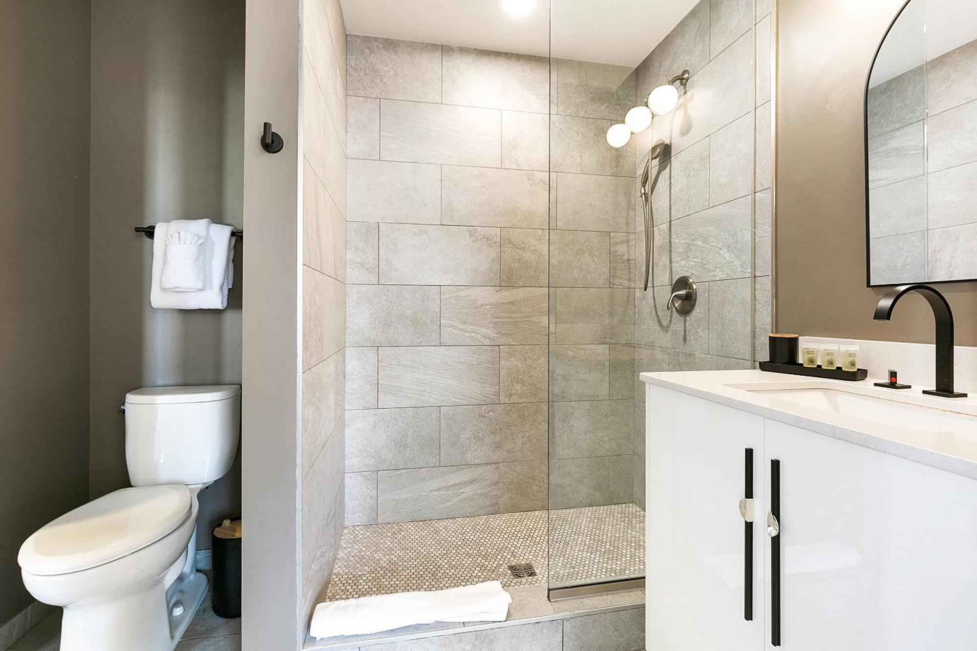 Luxury 2-Bedroom Condo Steps Away From The French Quarter Nowy Orlean Zewnętrze zdjęcie